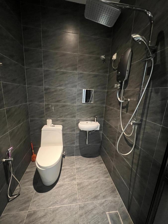 Villa R3Trohouse 3Br 8Pax Ps4,Pool Table,Netflix à Kuantan Extérieur photo